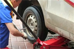 汉滨区附近拖车24小时服务热线电话